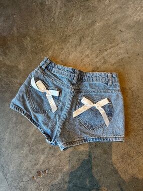 Edikted bow shorts